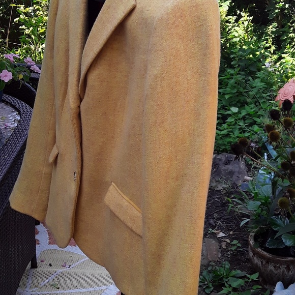 Wool jacket - Picture 3 of 6